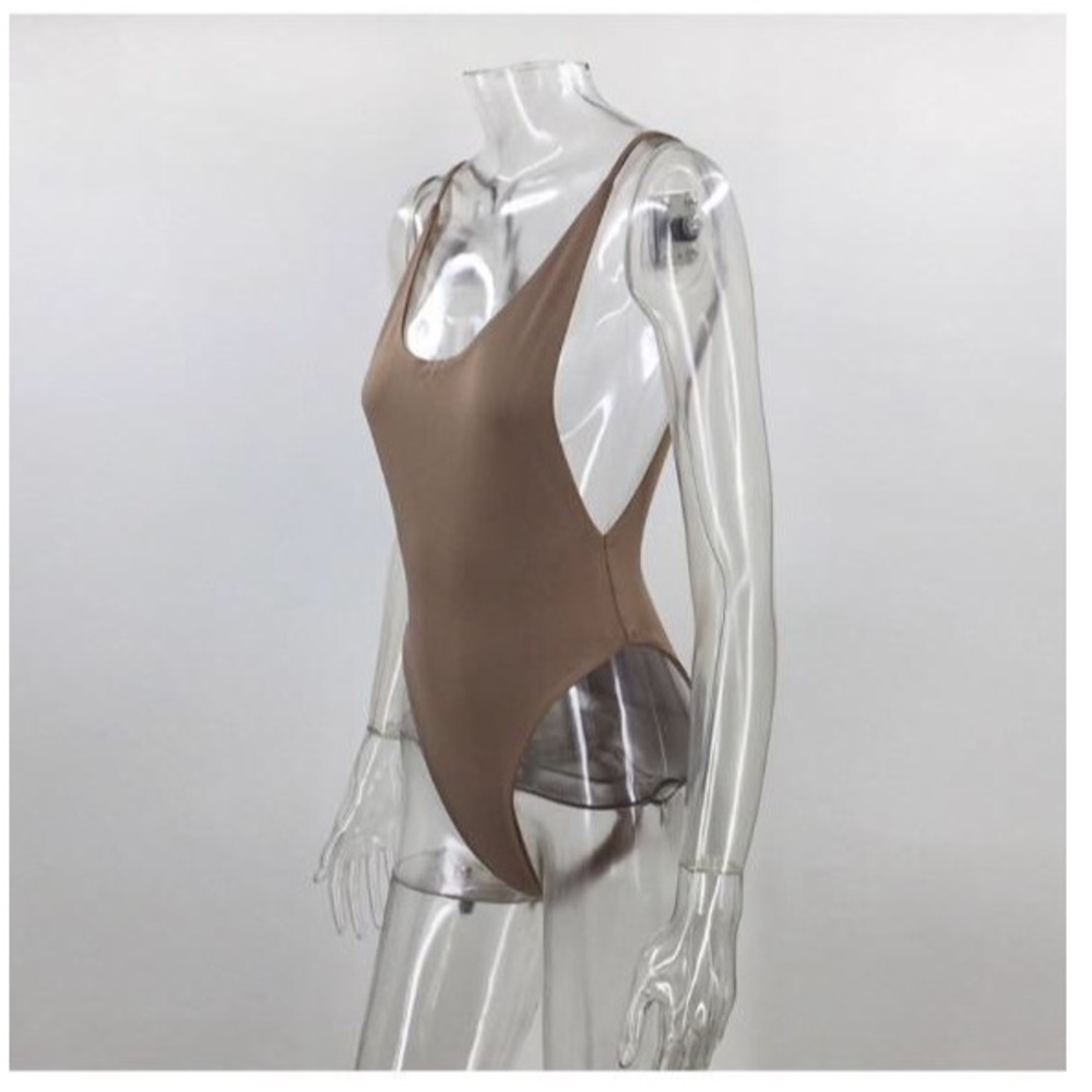 NEW! Brazilian Monokini - Picture 4 of 7