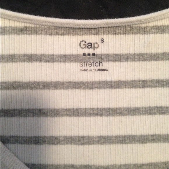 Gap tank top - Picture 2 of 2