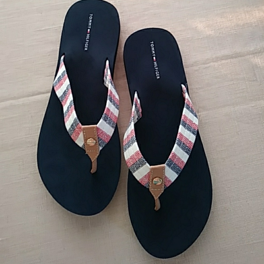 Tommy Hilfiger thongs flip flops women's size 11