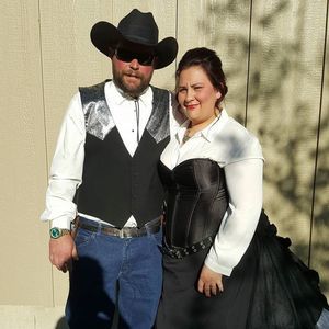 Meet your Posher, Alicia