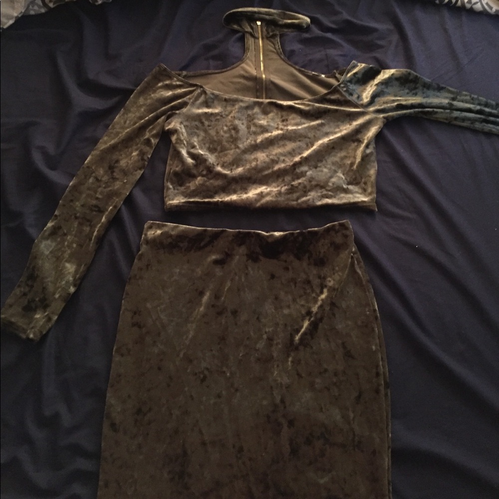 Crop Set - Picture 2 of 4