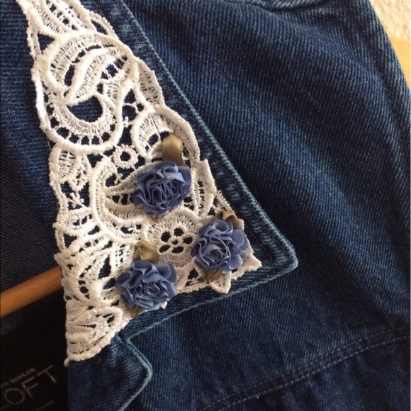Stonebridge | Lace & Floral Denim Vest Size Medium - Picture 4 of 6