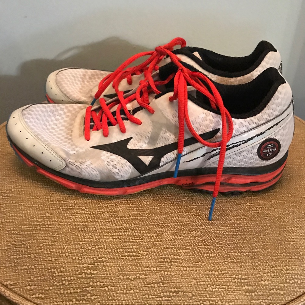 Mizuno Running shoes