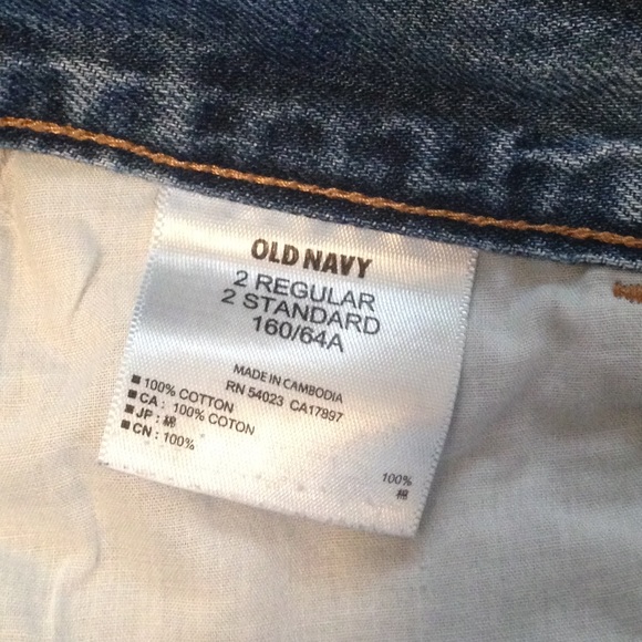 Old Navy shorts - Picture 3 of 4