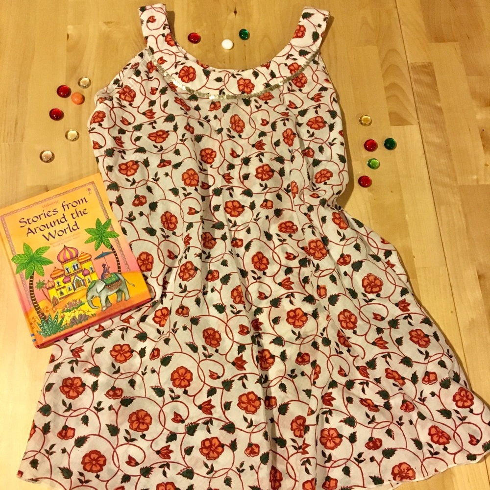 NWOT Floral Indian top 🇮🇳