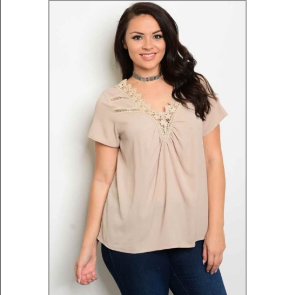 Cute taupe top