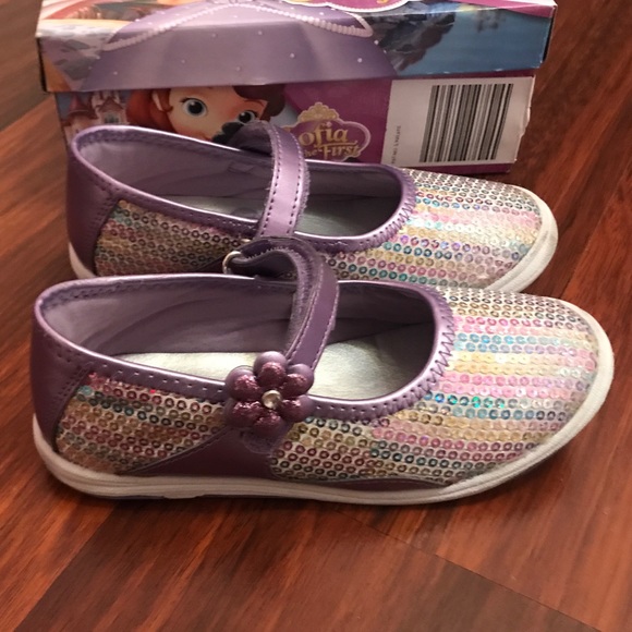 Sofia the First Purple Sparkle Sport Shoes - Picture 1 of 6