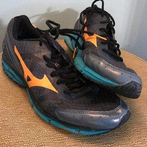 Mizuno Running shoes