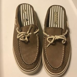 Sperry Top-Sider slides