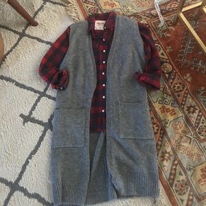 Forever 21 sleeveless sweater