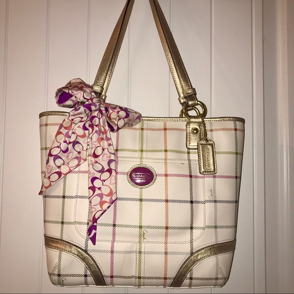 Coach Handbags - 🌸 Coach Peyton Tattersall Handbag