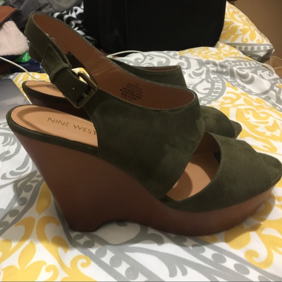 Wedges - Picture 2 of 3