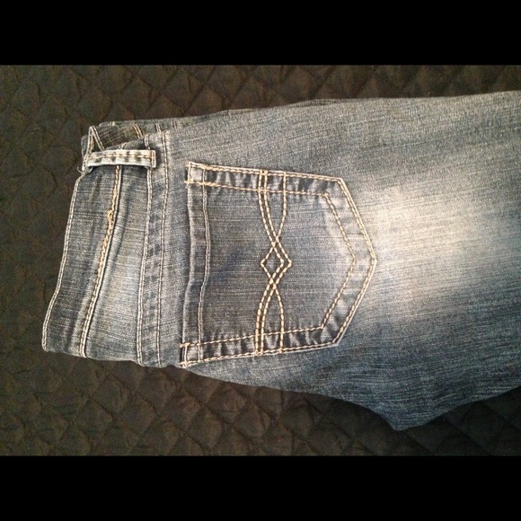 Mudd cropped jeans - Picture 2 of 3