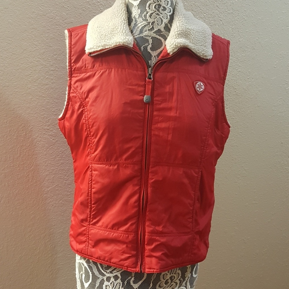 American Eagle Outfitters Shelter Series