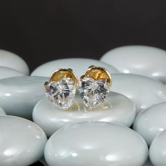 .50CT Heart Simulated Diamond 14K Gold Studs - Picture 4 of 5