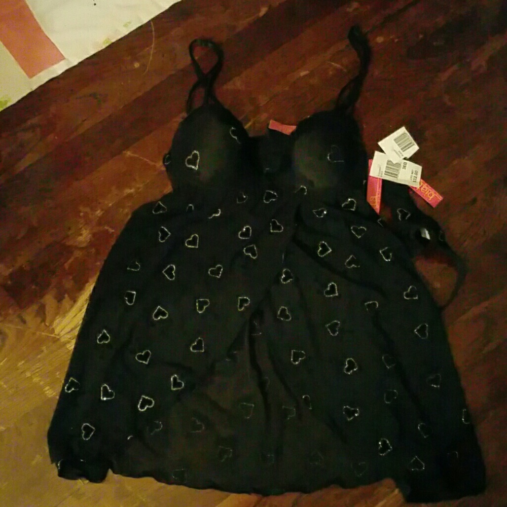 😍Brand new Sexy Black and Silver