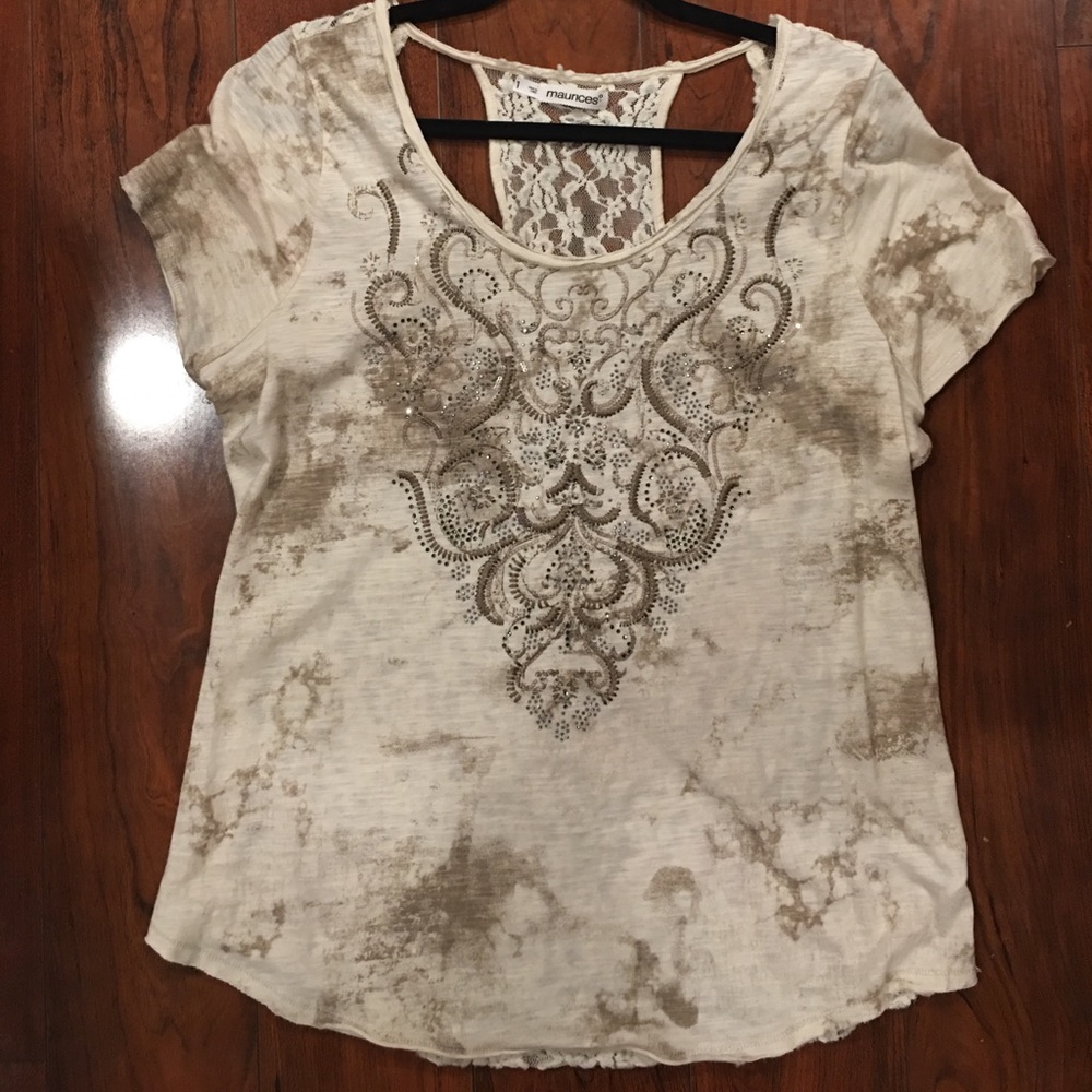Short sleeve cream with tan detailing