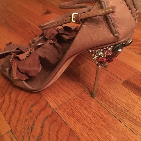 🌟Reduced price! Miu Miu jeweled heels - Picture 5 of 8