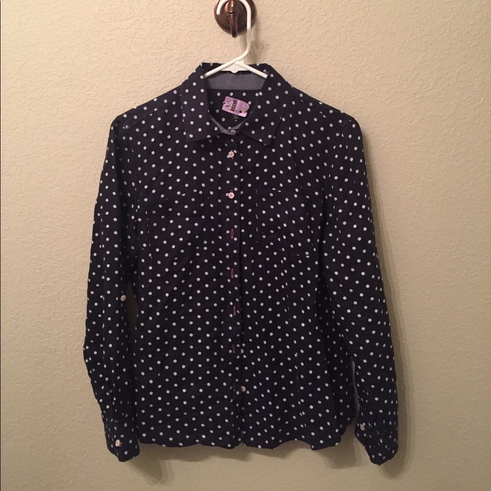 Polka dotted botton up shirt