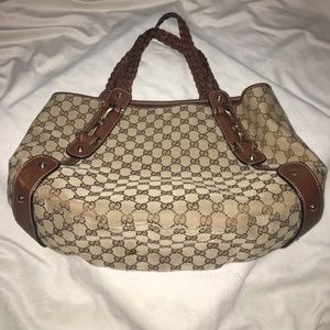 PRICE DROP: Authentic Gucci Shoulder Tote