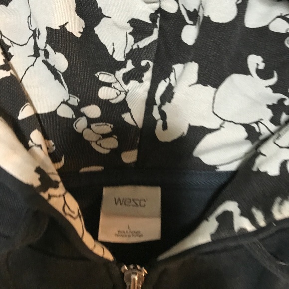 WESC L Hooded sweatshirt - Picture 2 of 3
