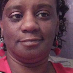 Meet your Posher, Regina