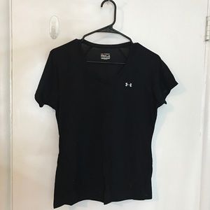 Under armour t shirt
