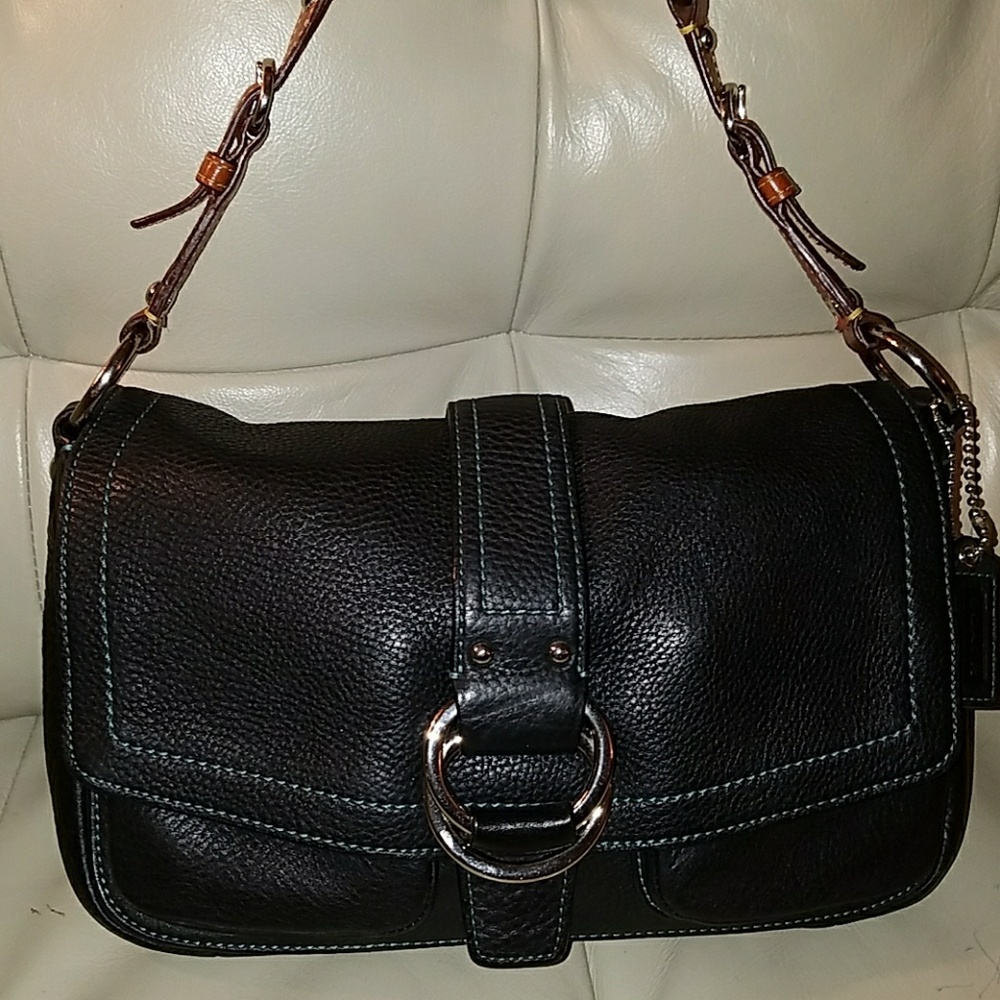 Coach Black Leather Chelsea Shoulder Bag #8A41