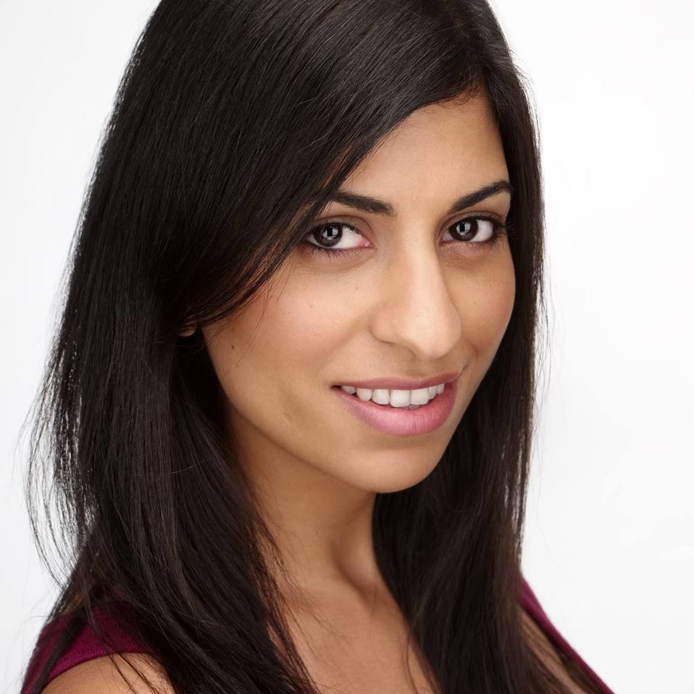 Meet your Posher, Hila