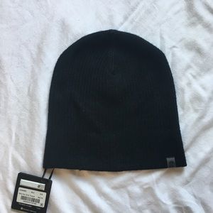Lululemon Meri-No Chill Toque