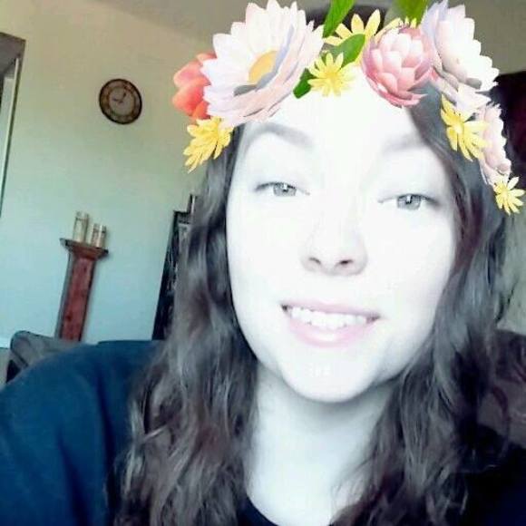 Meet your Posher, Breanna - Picture 1 of 1