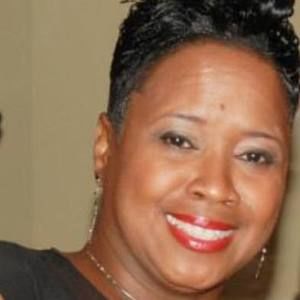 Meet your Posher, Angella