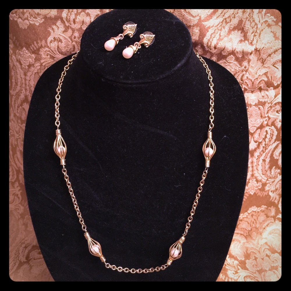 Gold four pearl Necklace, Earrings matching set