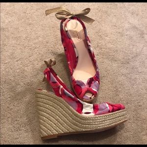 Coach size 6 wedges