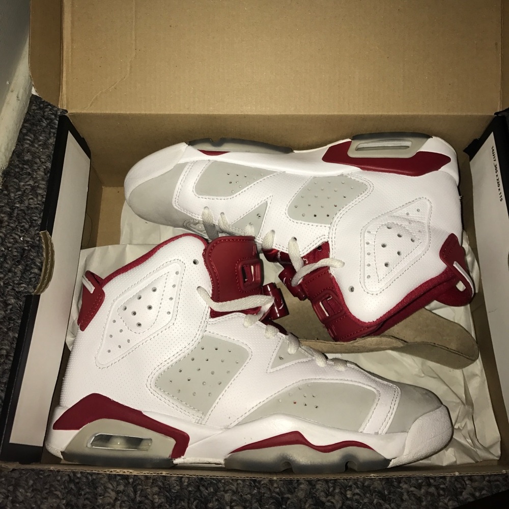 AIR JORDAN 6 RETRO BG (GS) "ALTERNATE" 5Y