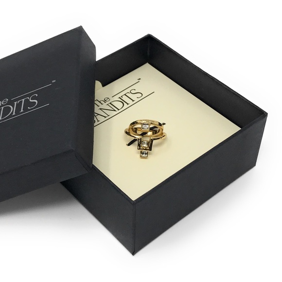 The2Bandits Gold Taos Ring Set. - Picture 3 of 3