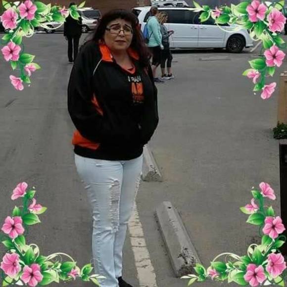 Meet your Posher, Yolanda - Picture 1 of 1