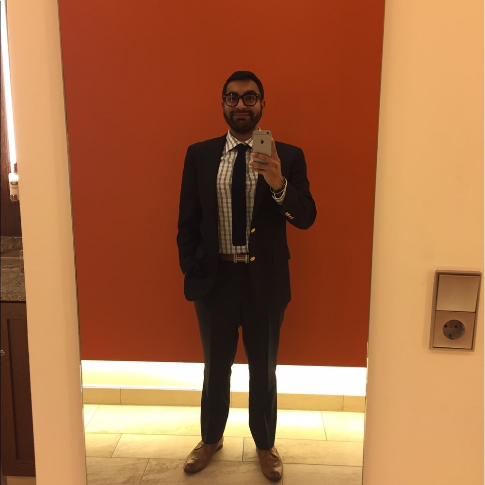 Meet your Posher, Gagan