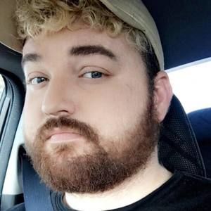 Meet your Posher, Caleb