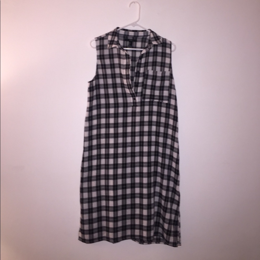 Trendy plaid dress