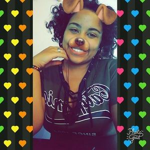 Meet your Posher, Melany