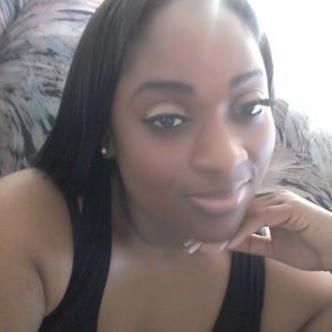 Meet your Posher, Lashona