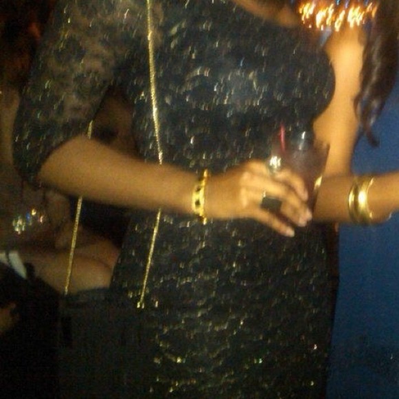 Black and Gold Lace Dress - Picture 4 of 4