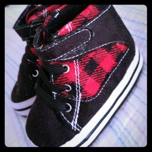 High Tops 6-9 months