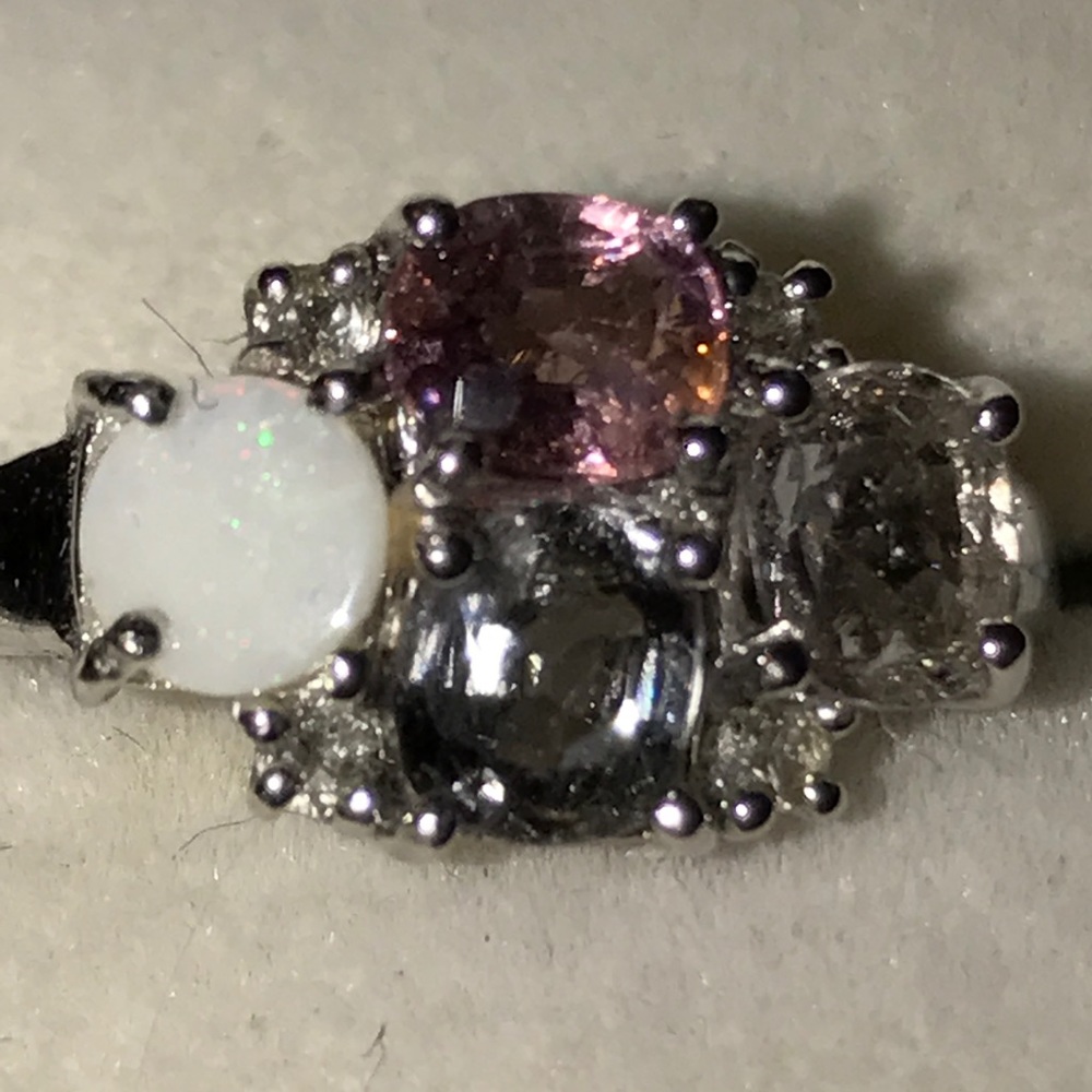 Ethiopian Opal & pastel Spinel 925 ring stylish