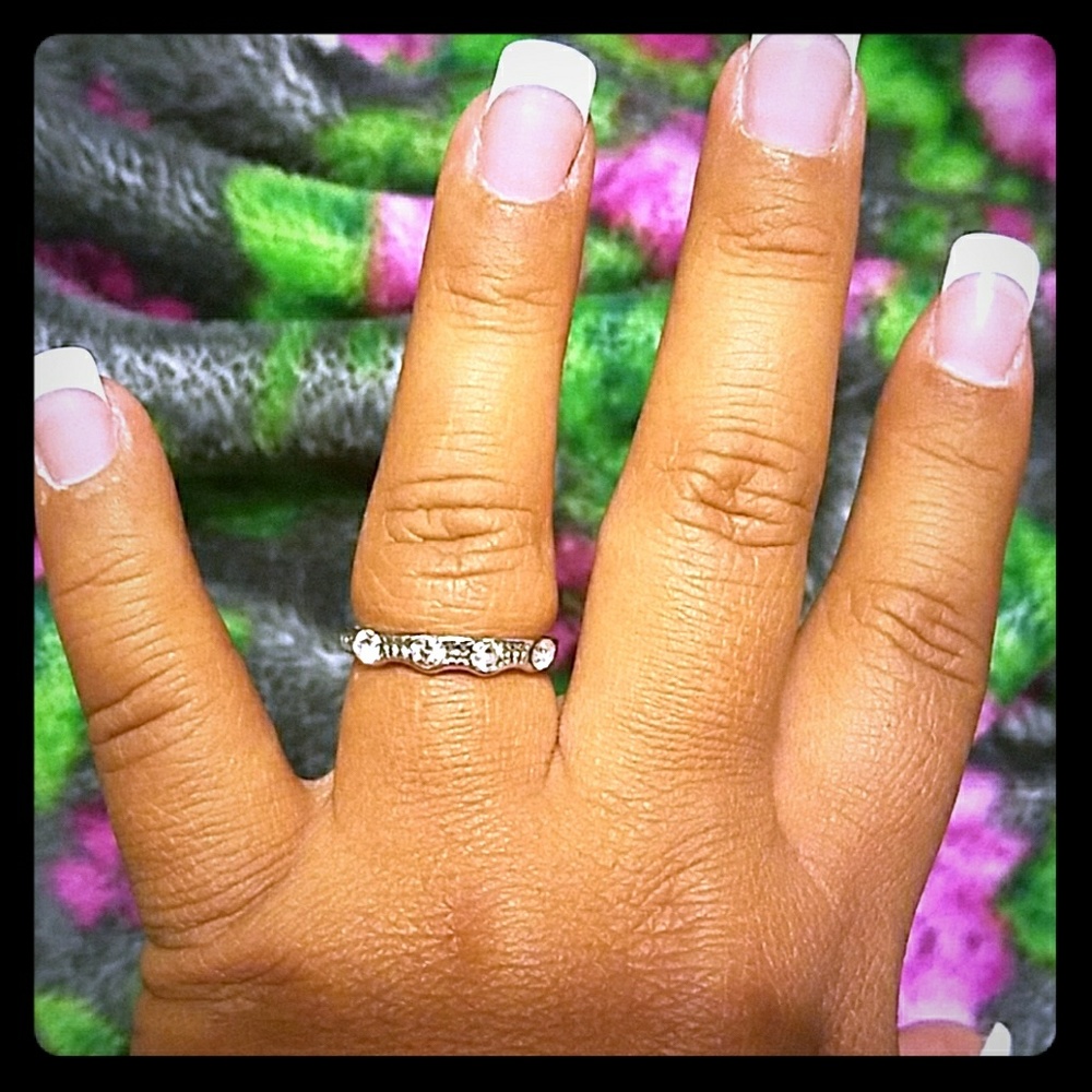 🌹Silver diamond ring - Picture 2 of 7