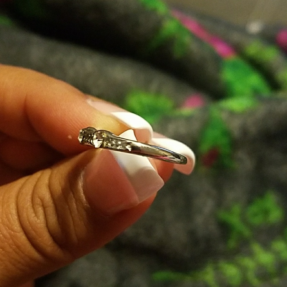 🌹Silver diamond ring - Picture 7 of 7