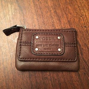 NWOT Fossil brown leather mini wallet keychain