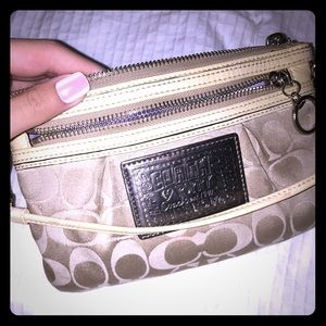 Small Coach cross body bag/clutch