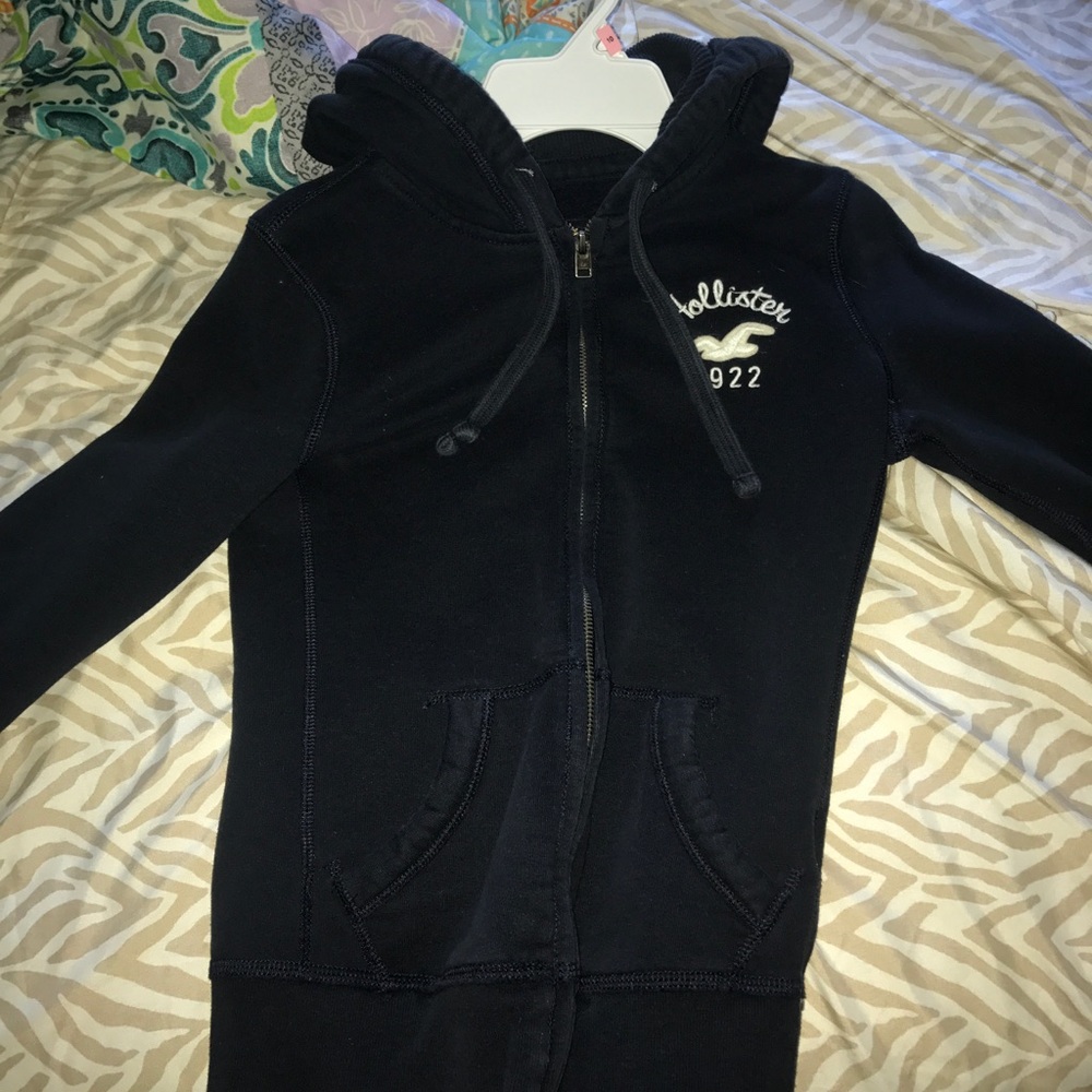 Holister zip up XS